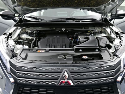 2025 Mitsubishi Eclipse Cross LE