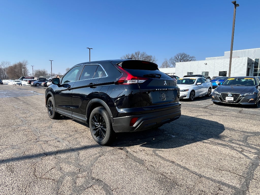 2025 Mitsubishi Eclipse Cross LE
