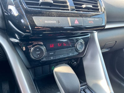 2025 Mitsubishi Eclipse Cross LE