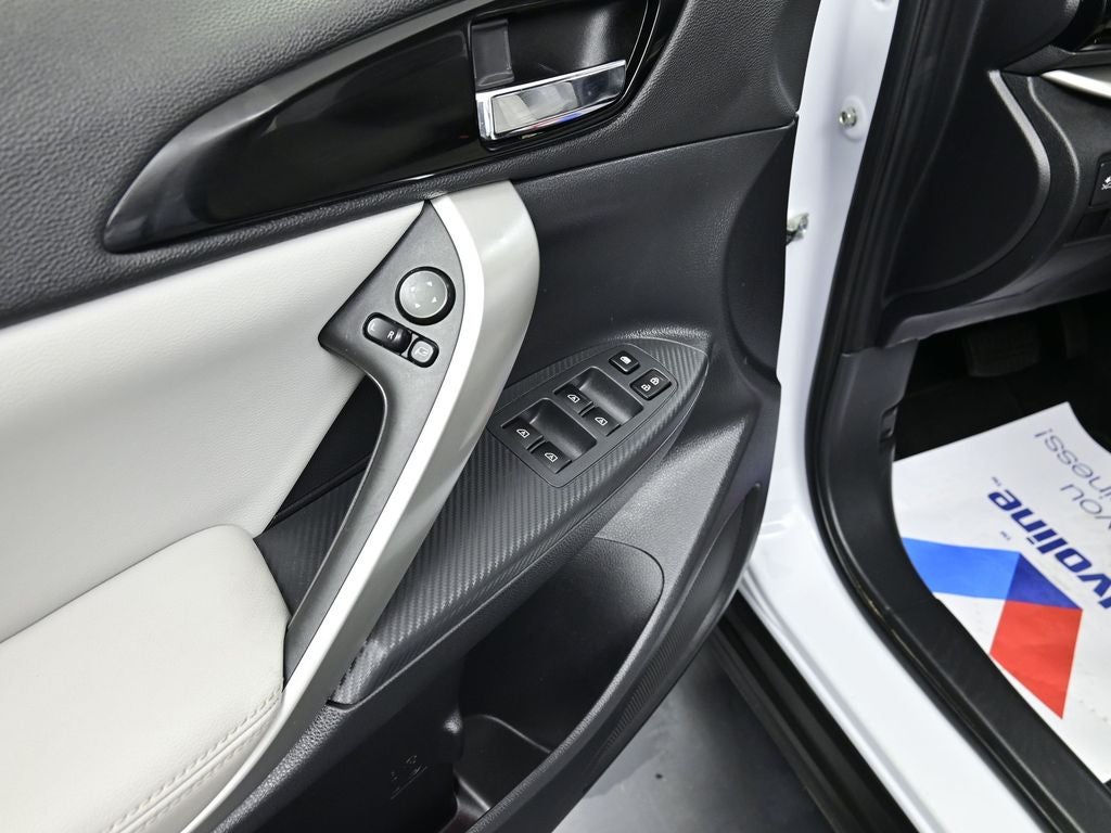 2024 Mitsubishi Eclipse Cross SEL