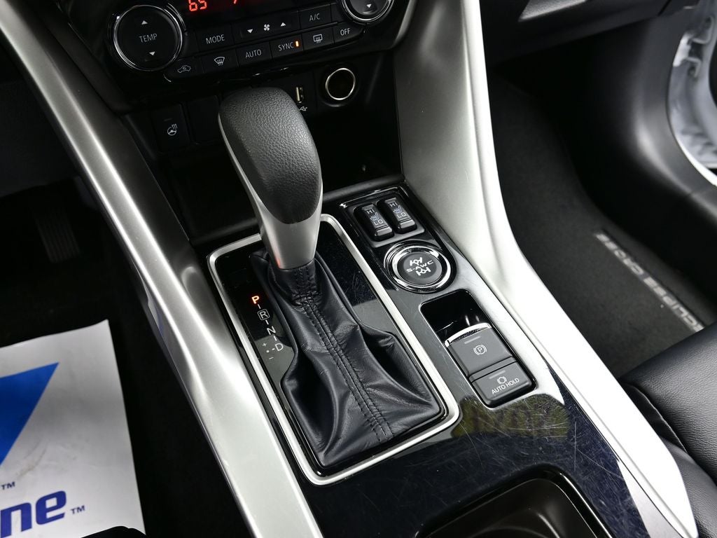 2024 Mitsubishi Eclipse Cross SEL