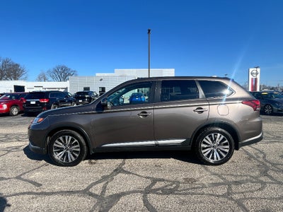 2019 Mitsubishi Outlander SE