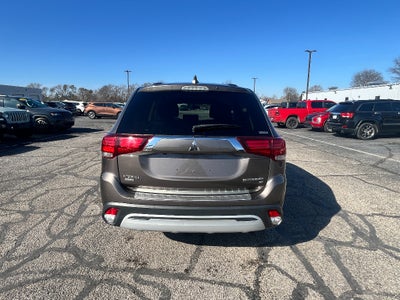 2019 Mitsubishi Outlander SE