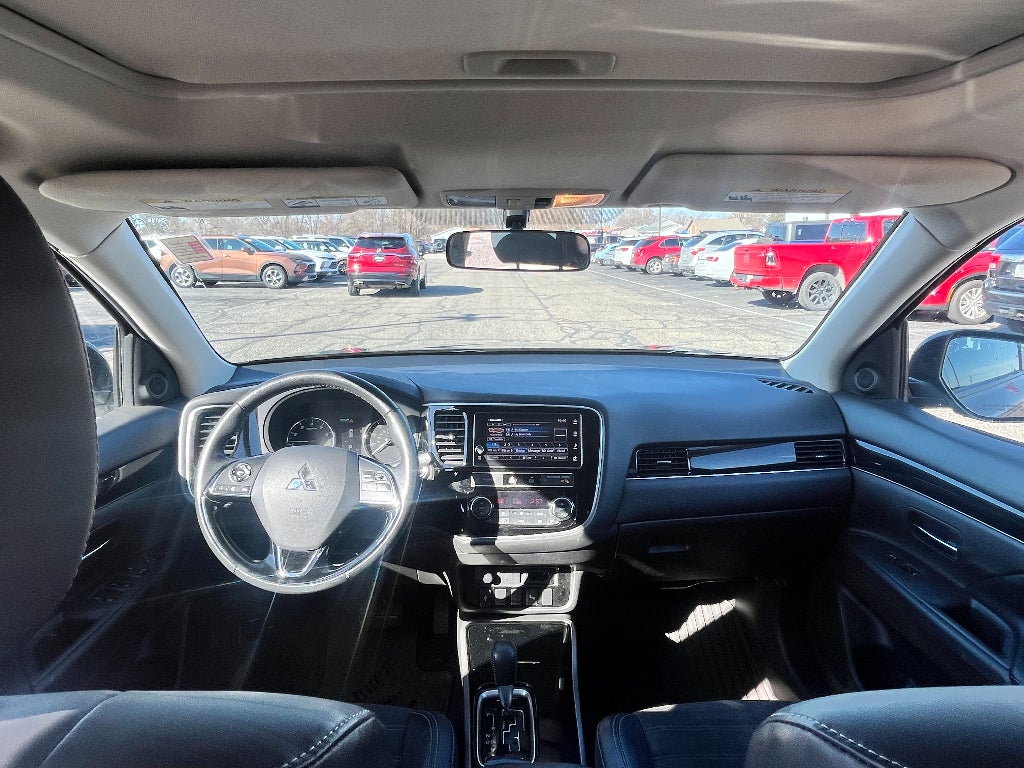 2019 Mitsubishi Outlander SE