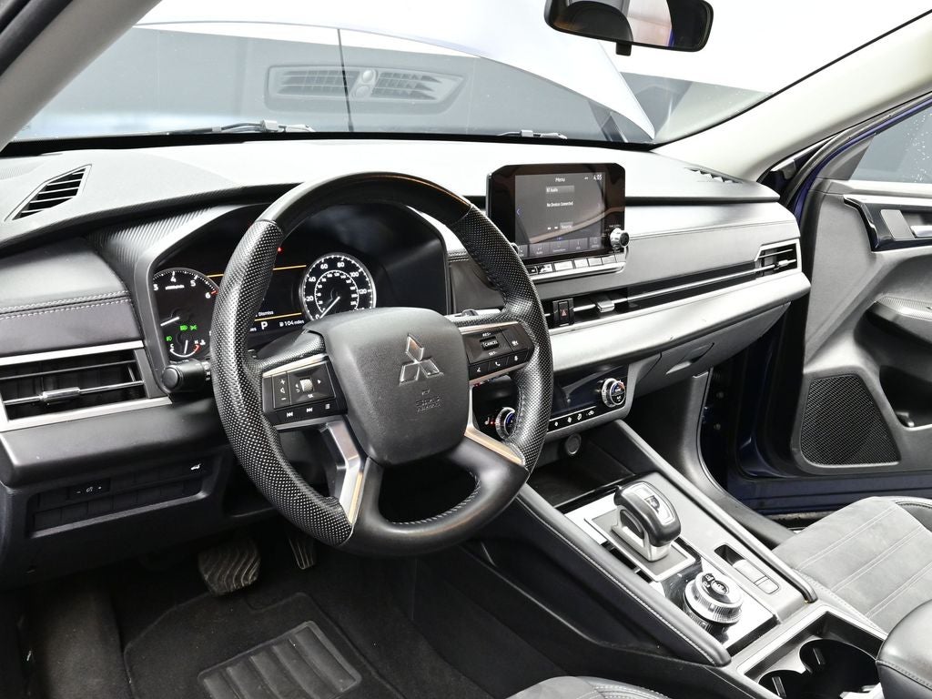 2023 Mitsubishi Outlander SE Special Edition