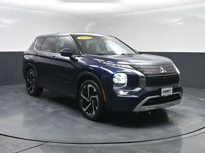2023 Mitsubishi Outlander SE Special Edition