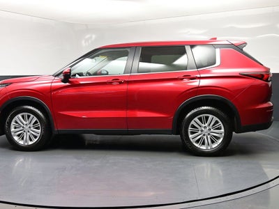 2024 Mitsubishi Outlander ES