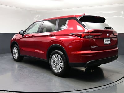2024 Mitsubishi Outlander ES