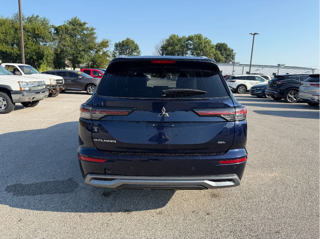 2025 Mitsubishi Outlander SEL