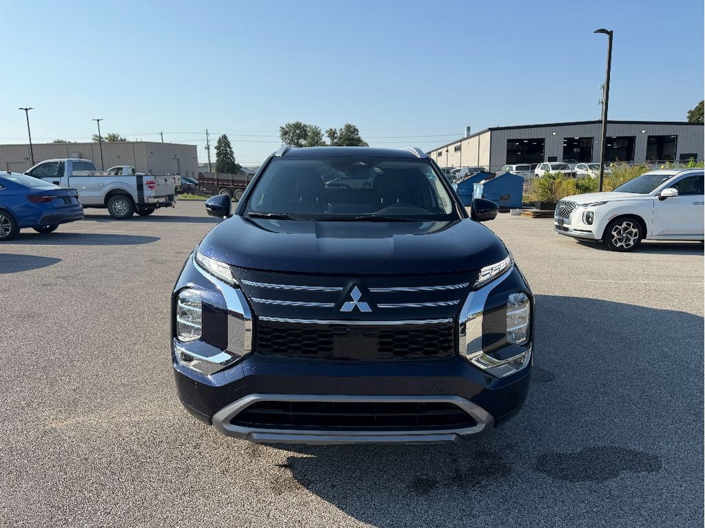 2025 Mitsubishi Outlander SEL