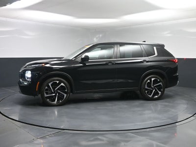 2023 Mitsubishi Outlander SE