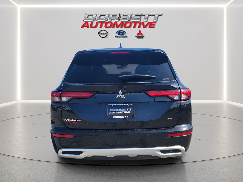 2022 Mitsubishi Outlander SE