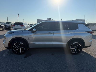 2022 Mitsubishi Outlander SE
