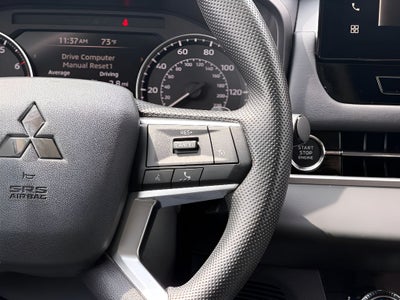 2026 Mitsubishi Outlander ES