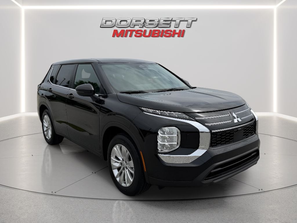 2026 Mitsubishi Outlander ES