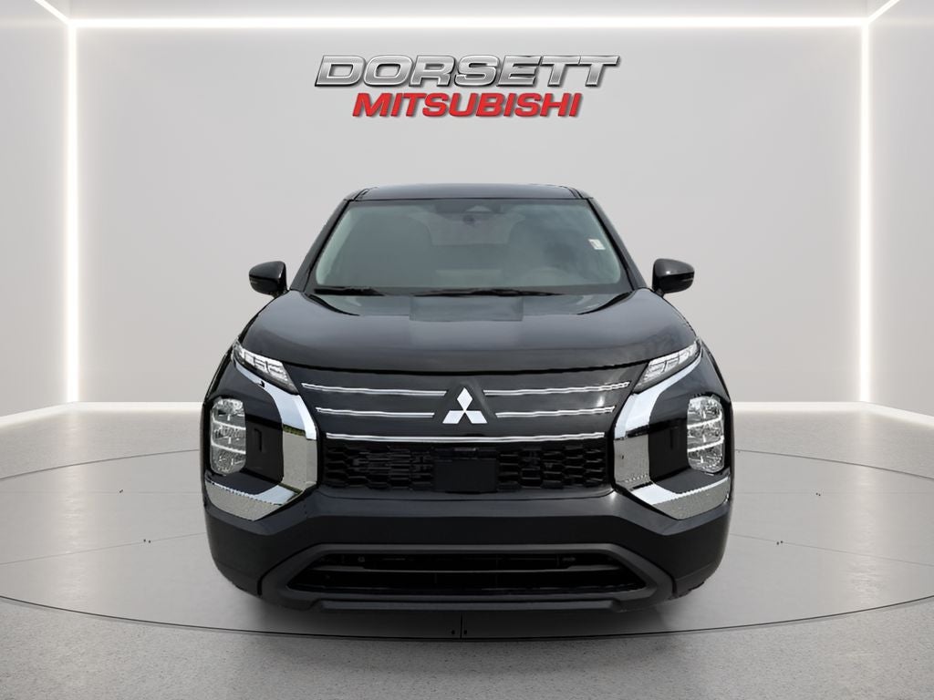 2026 Mitsubishi Outlander ES
