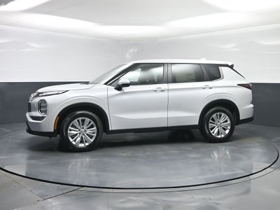 2026 Mitsubishi Outlander ES