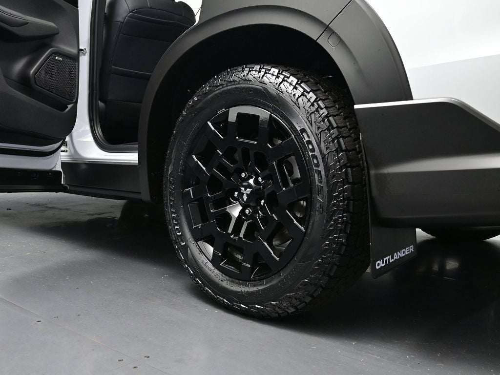 2025 Mitsubishi Outlander Trail Edition