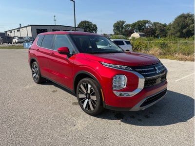 2025 Mitsubishi Outlander SE
