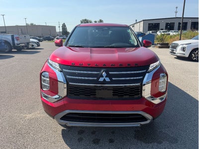 2025 Mitsubishi Outlander SE