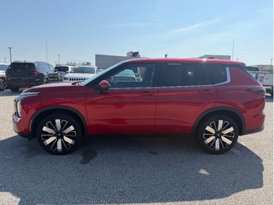 2025 Mitsubishi Outlander SE