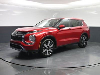 2025 Mitsubishi Outlander SE