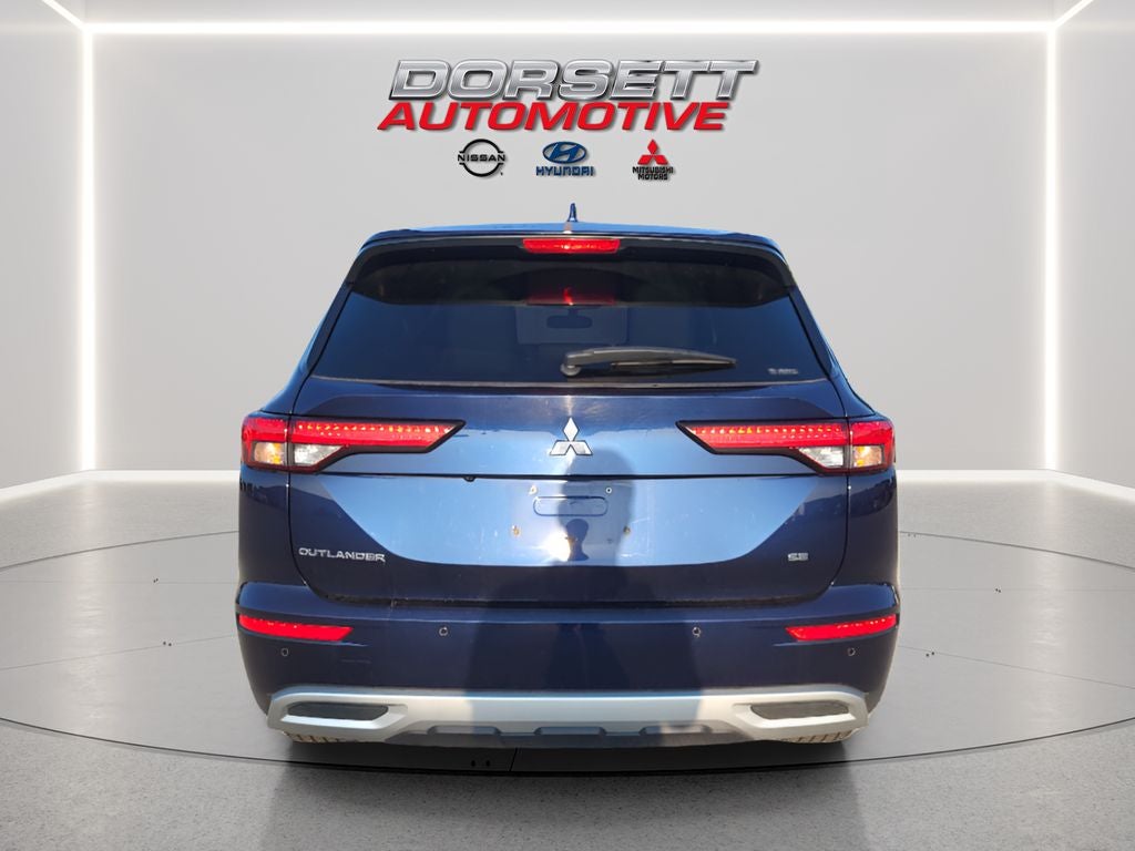 2024 Mitsubishi Outlander SE