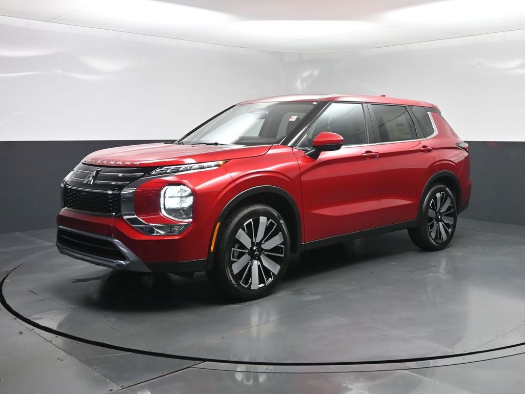 2025 Mitsubishi Outlander SE