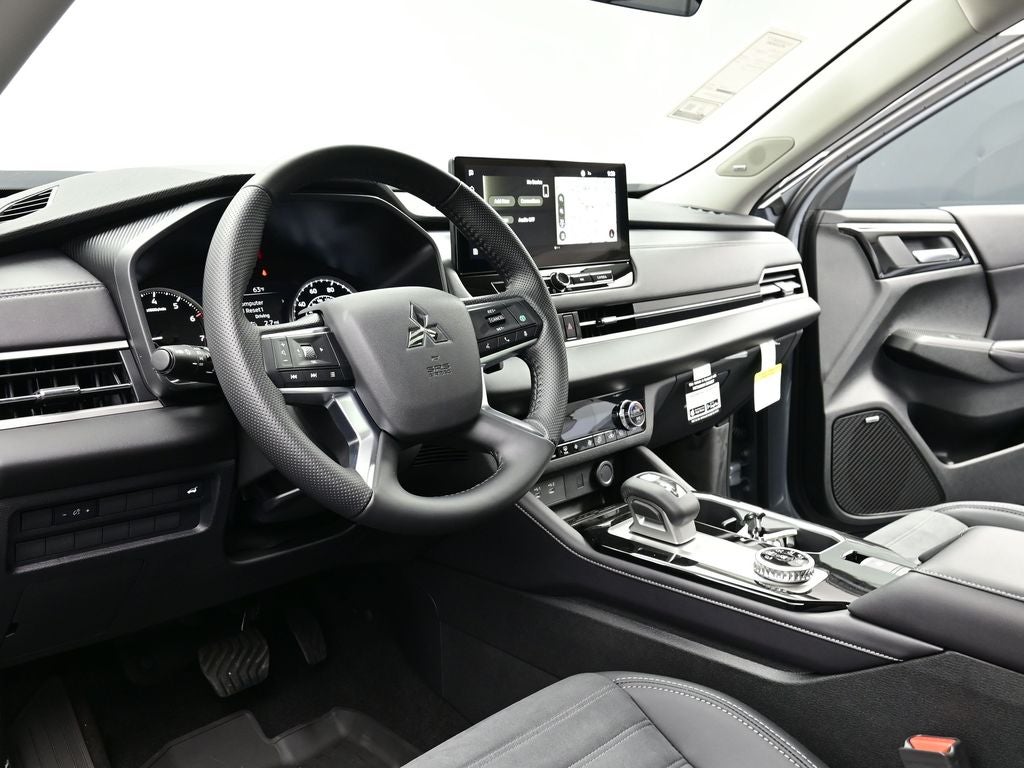 2025 Mitsubishi Outlander Trail Edition