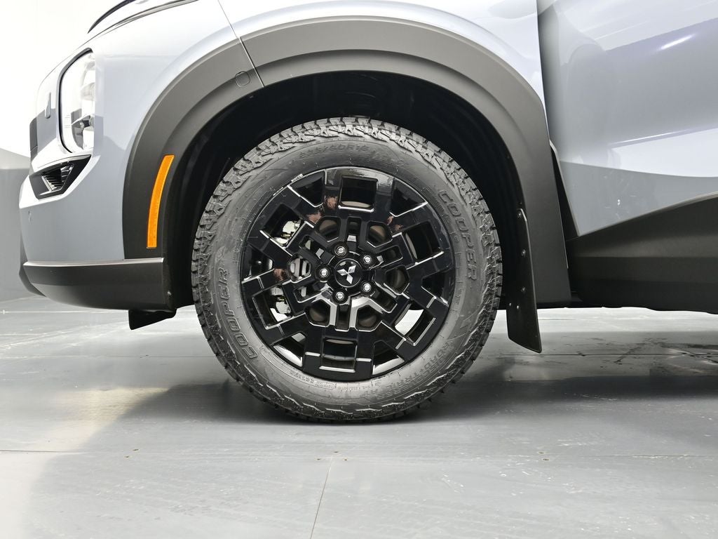 2025 Mitsubishi Outlander Trail Edition