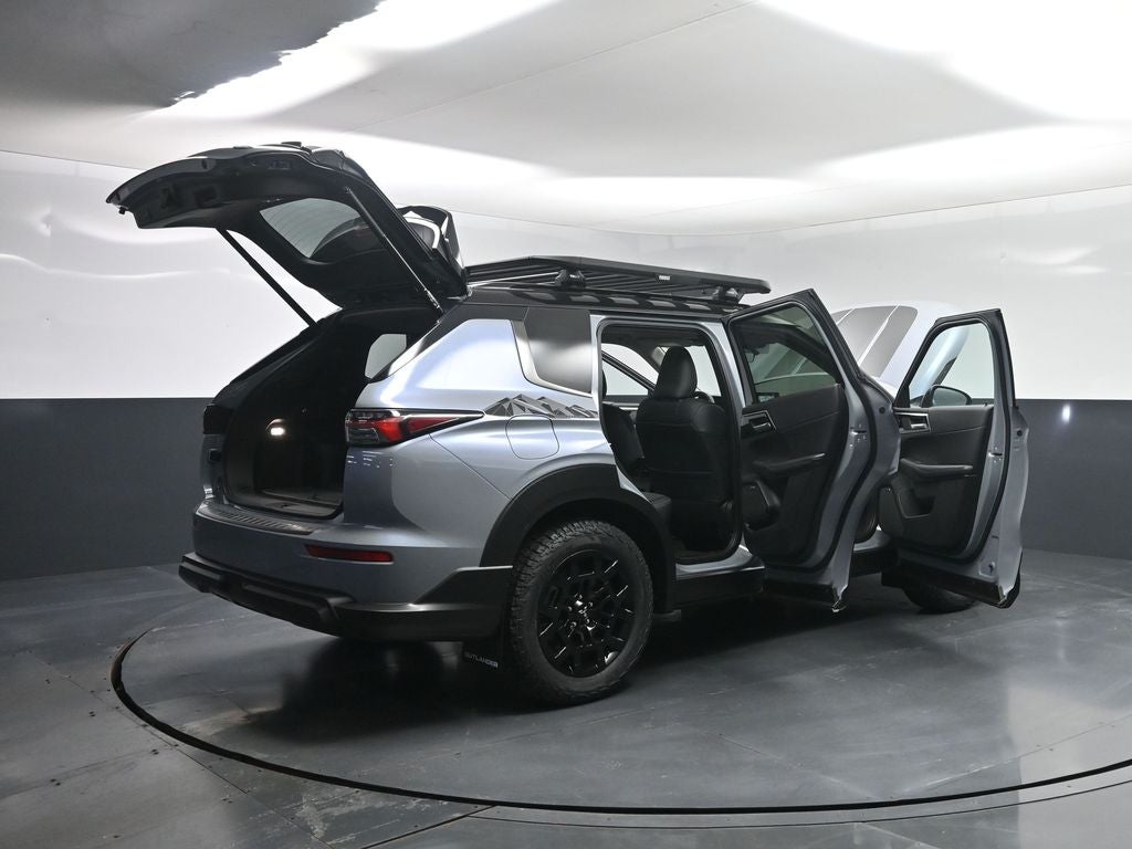 2025 Mitsubishi Outlander Trail Edition