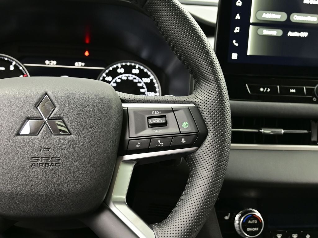 2025 Mitsubishi Outlander Trail Edition