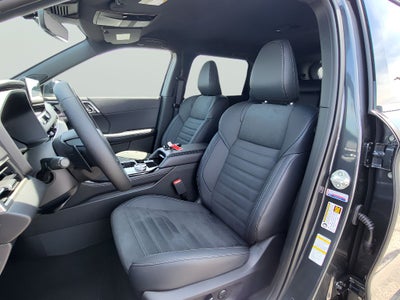 2026 Mitsubishi Outlander LE