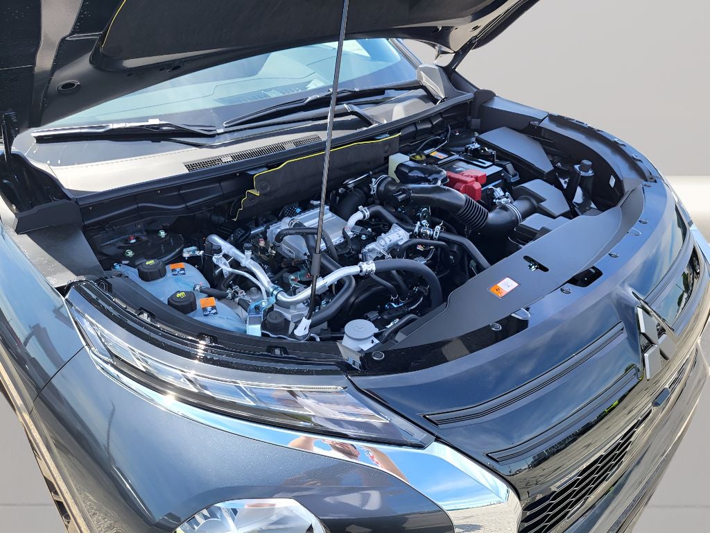 2026 Mitsubishi Outlander LE