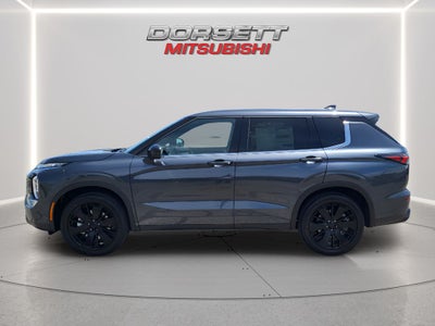 2026 Mitsubishi Outlander LE