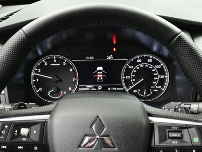 2026 Mitsubishi Outlander SE