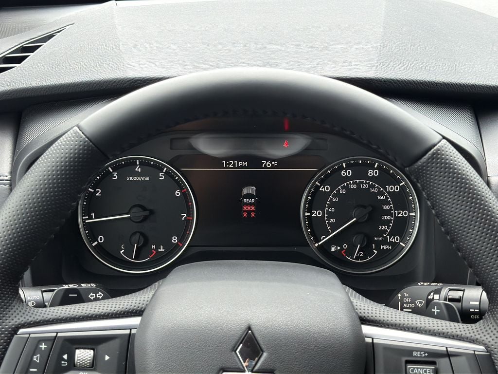 2026 Mitsubishi Outlander LE