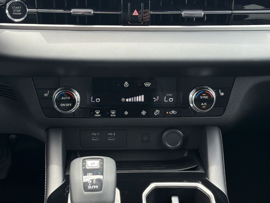 2026 Mitsubishi Outlander LE