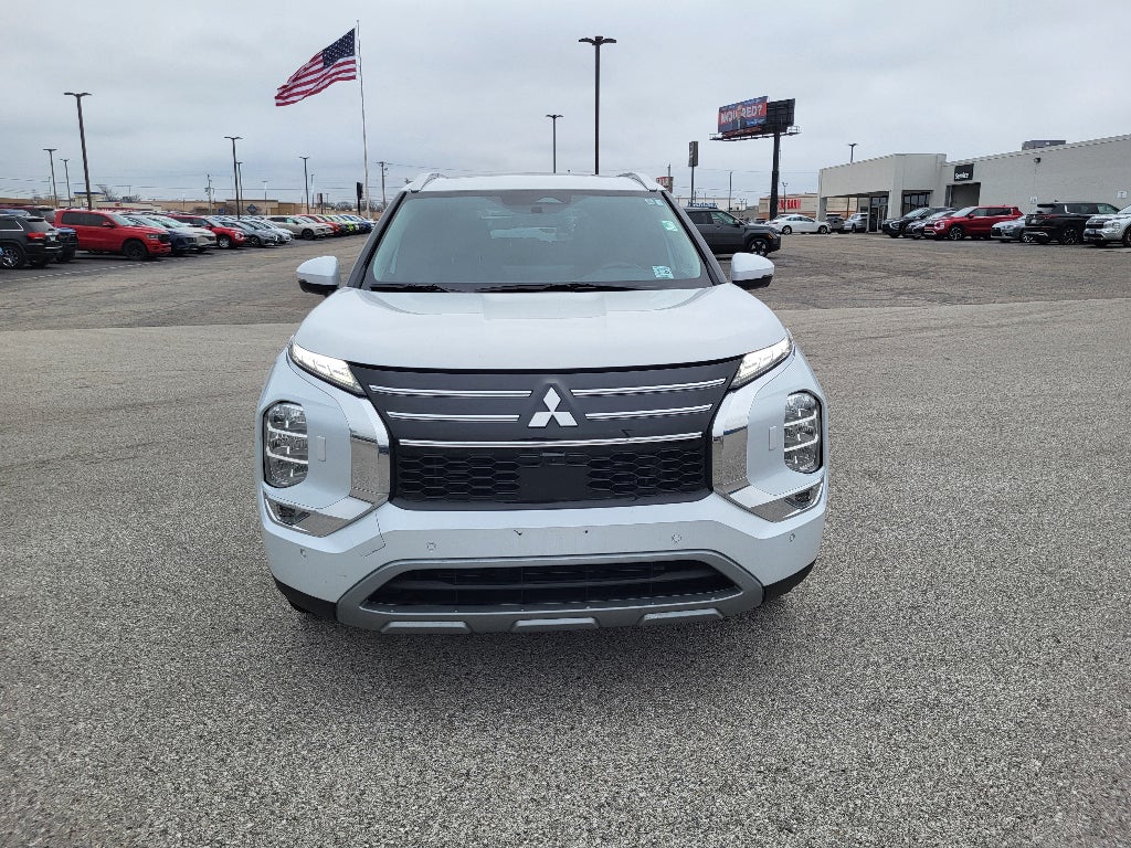 2025 Mitsubishi Outlander SEL