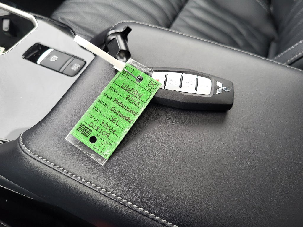 2025 Mitsubishi Outlander SEL