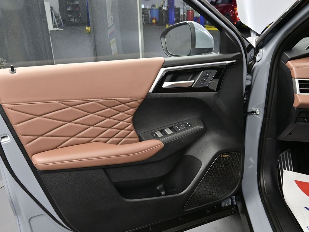 2025 Mitsubishi Outlander SEL