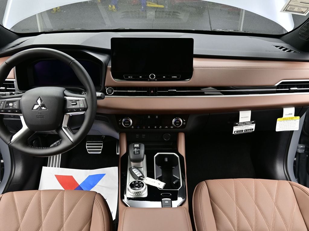 2025 Mitsubishi Outlander SEL