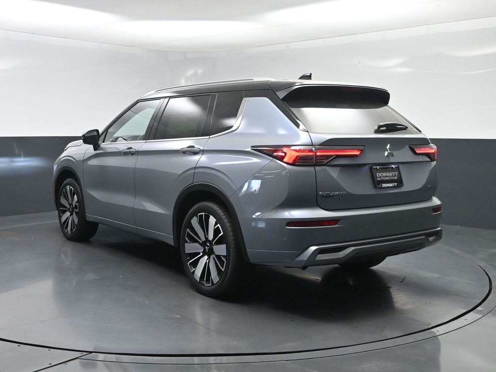 2025 Mitsubishi Outlander SEL
