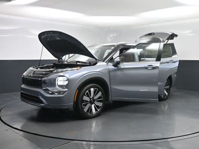 2025 Mitsubishi Outlander SEL