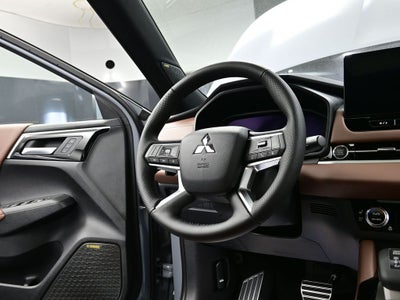 2025 Mitsubishi Outlander SEL