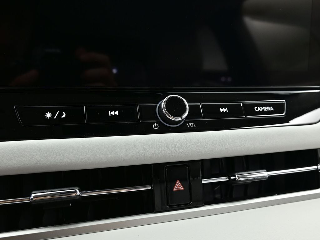 2025 Mitsubishi Outlander Platinum Edition