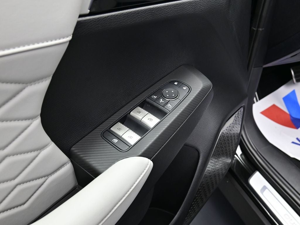 2025 Mitsubishi Outlander Platinum Edition