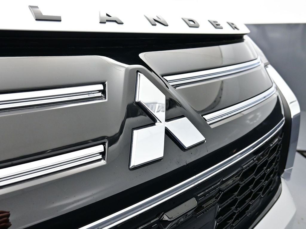 2025 Mitsubishi Outlander SEL