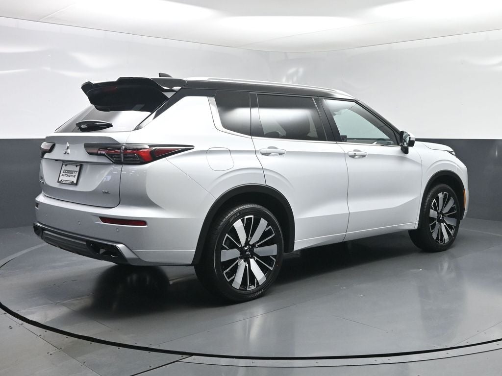 2025 Mitsubishi Outlander SEL