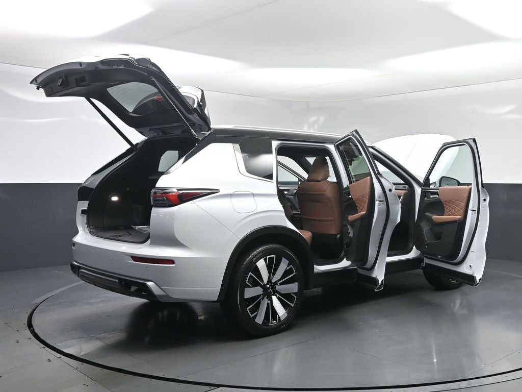 2025 Mitsubishi Outlander SEL